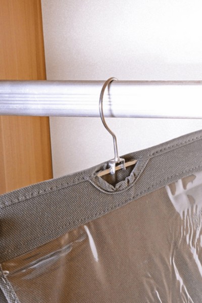 Organizer na torebki do szafy garderoby