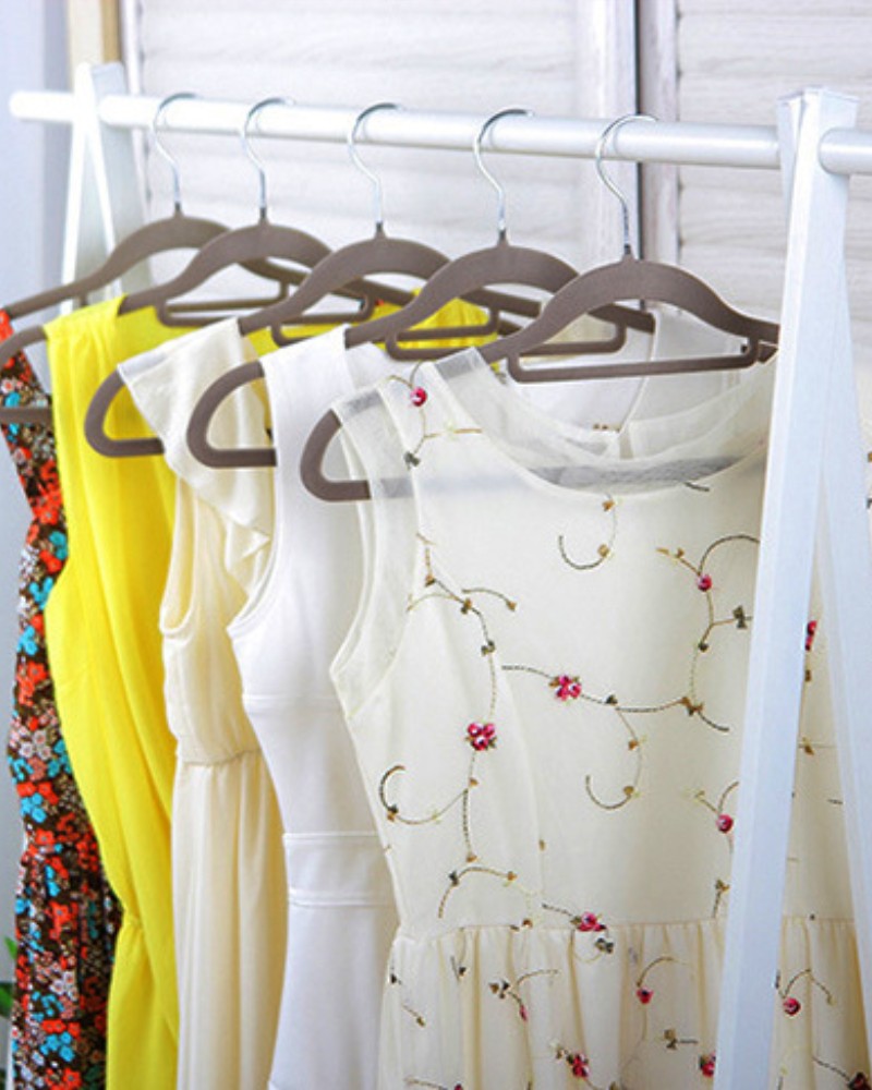 Wieszaki na koszule antypoślizgowe