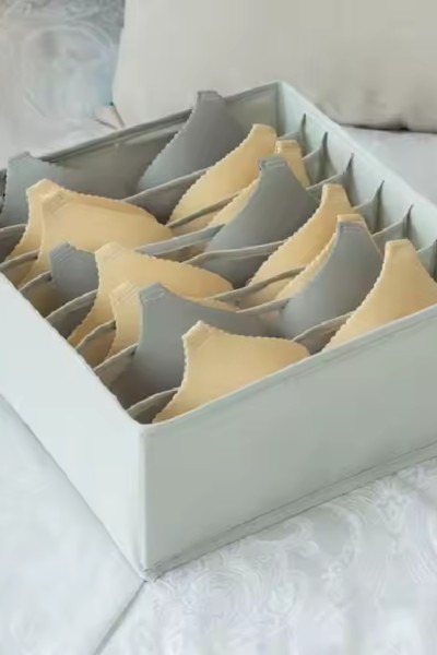 Organizer na staniki 6 przegród szary