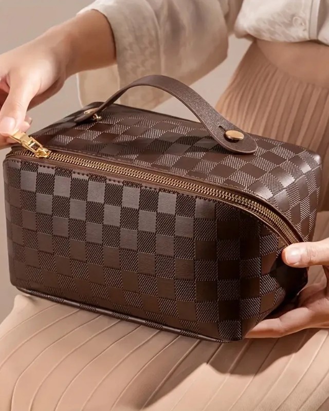 Kosmetyczka kuferek No Man Land Elegance