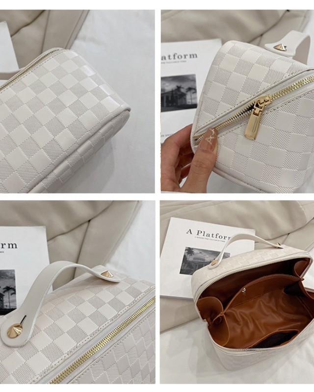 Kosmetyczka kuferek No Man Land Elegance