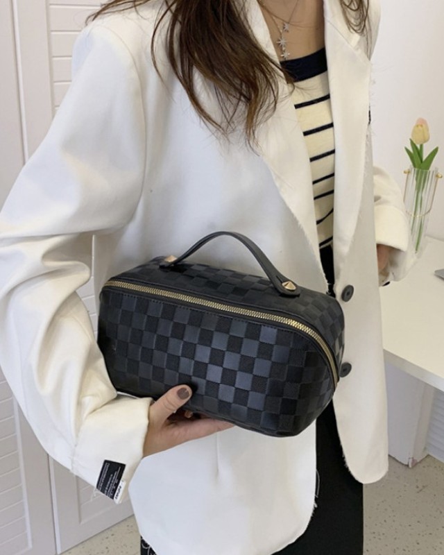 Kosmetyczka kuferek No Man Land Elegance