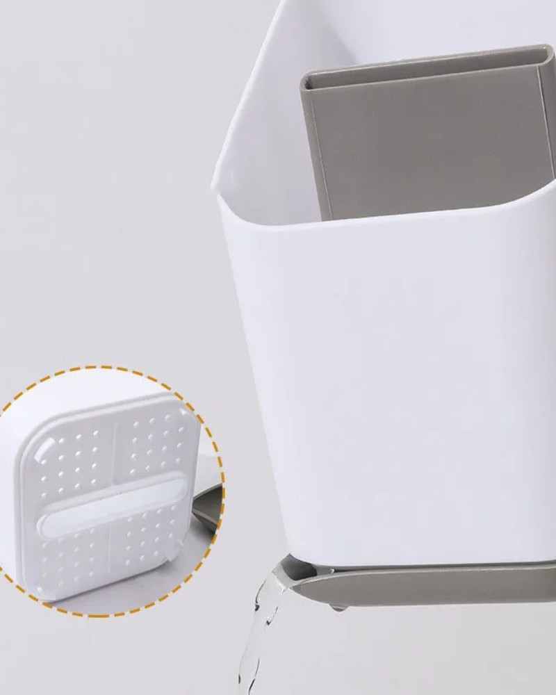 Suszarka do sztućców pojemna i praktyczna z ociekaczem