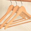 Wieszaki drewniane lakierowane na ubrania solidne zestaw 3x