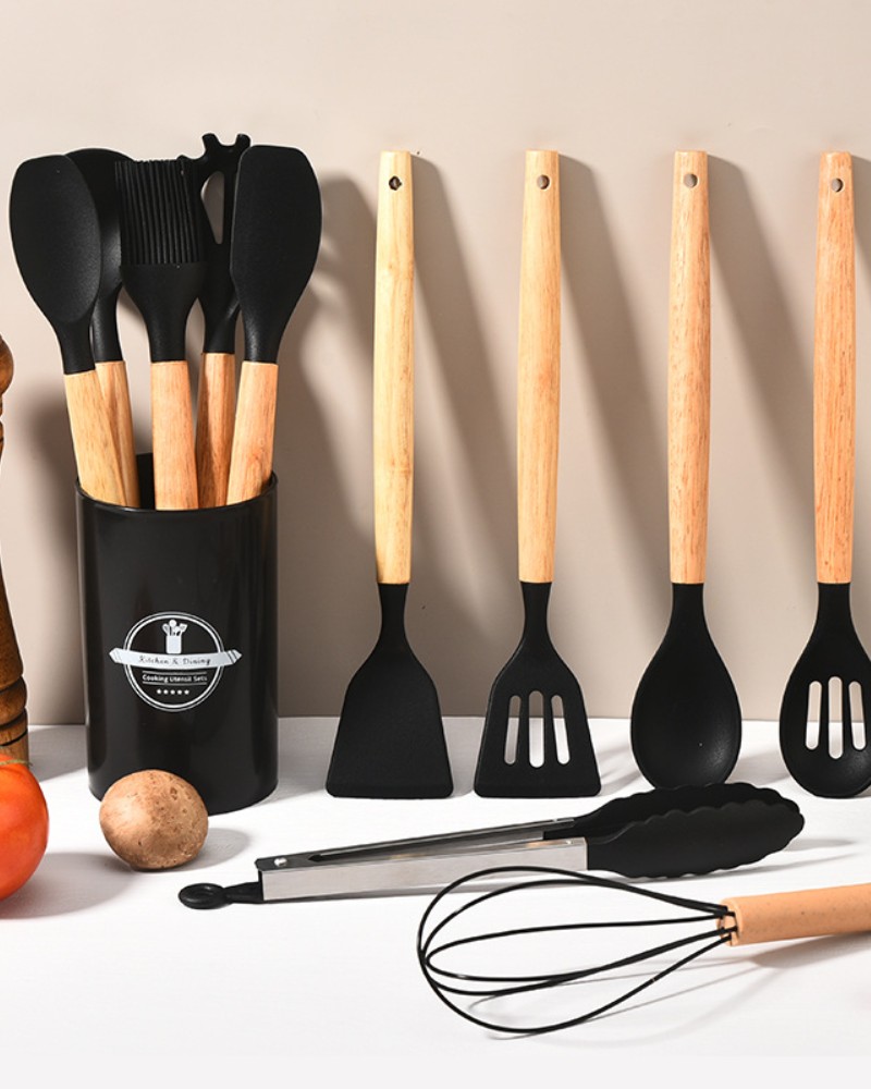 Zestaw przyborów kuchennych 12 elementów silikonowe + stojak
