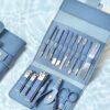 Zestaw do paznokci przybornik manicure pedicure etui cążki 16 elementów