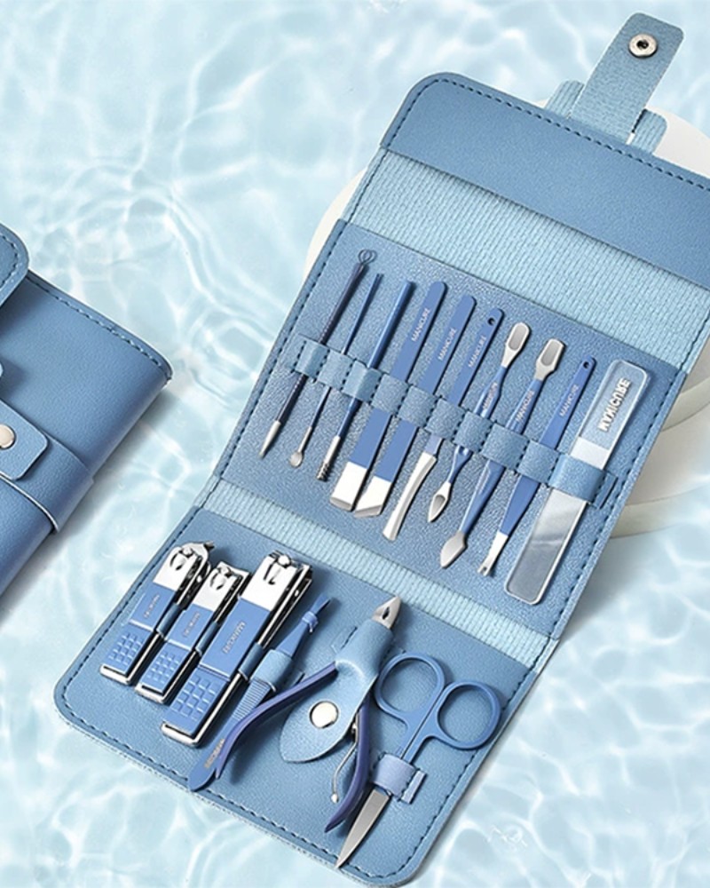 Zestaw do paznokci przybornik manicure pedicure etui cążki 16 elementów