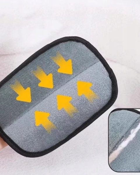 Rękawica do usuwania sierści z kanapy mebli