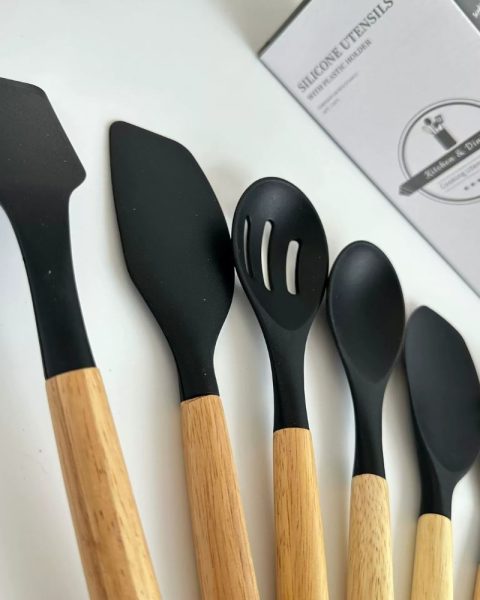 Zestaw przyborów kuchennych 12 elementów silikonowe + stojak