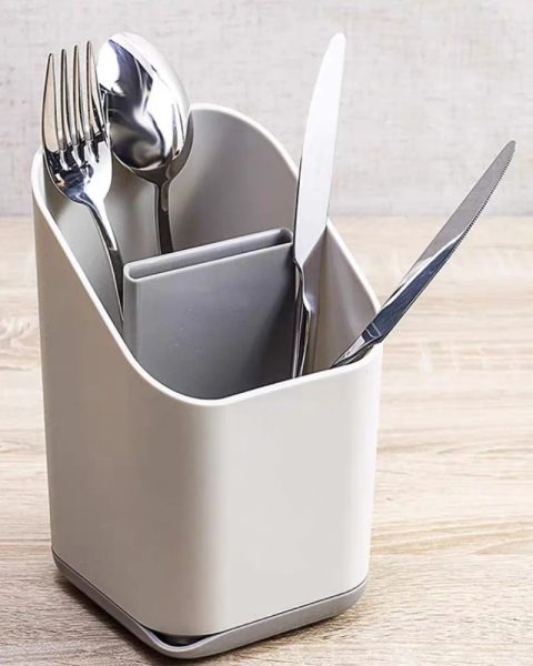 Suszarka do sztućców pojemna i praktyczna z ociekaczem