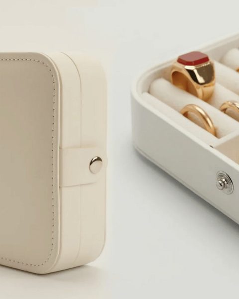 Szkatułka kuferek organizer na biżuterię podróżna 10 cm x 10 cm